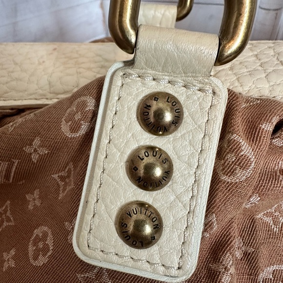 Louis Vuitton Mini Lin Trapeze GM - Picture 4 of 14